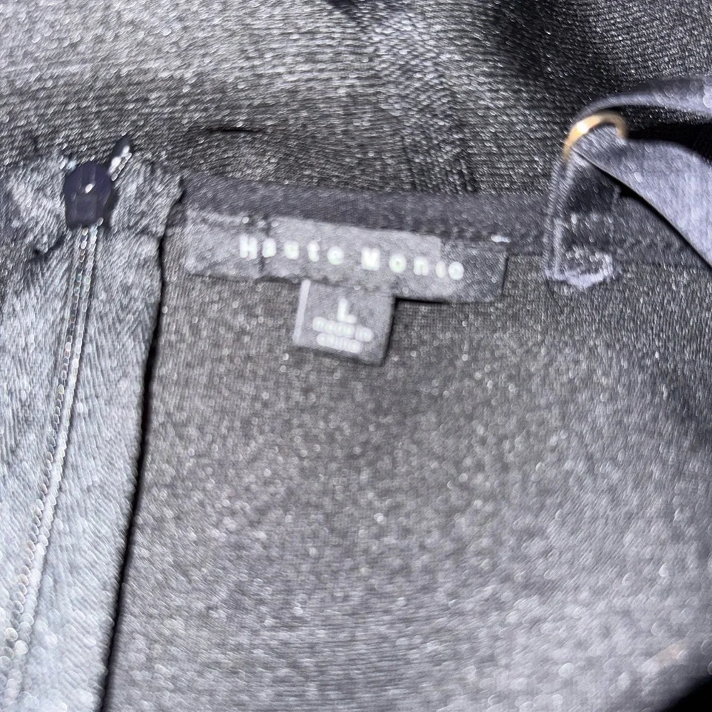 Haute Monde Classic Black Dress - Picture 3 of 3